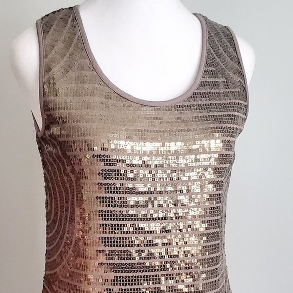 * STUNNING * Sequined Tank Top | Scoop Neck | Hollywood Glam NYE Holiday Party - Picture 1 of 8